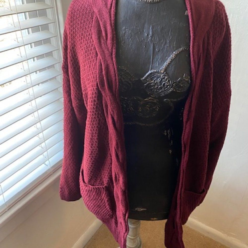 Traleubie Burgundy Rib knit open cardigan, size large
